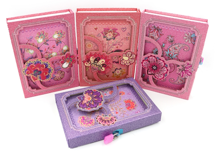 DSCN0470 Блокнот в короб. на замочку 