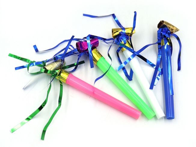 DSCN9255 Дудка святкова 