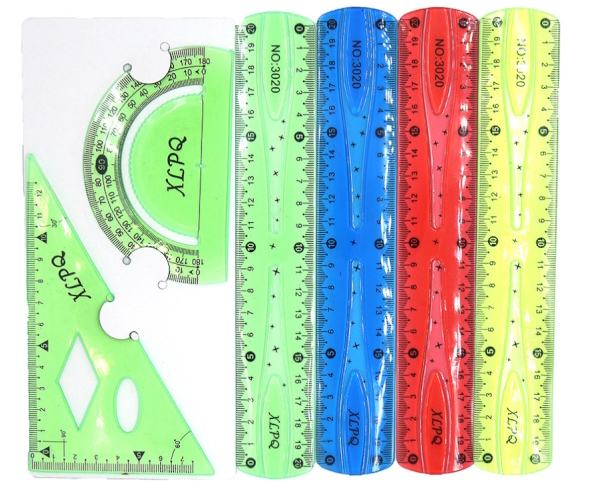 IMG_110246 Набір лінійок силикон 3предм, угольн, транспортир, лінійка 20см 1шт/опп/етикетка