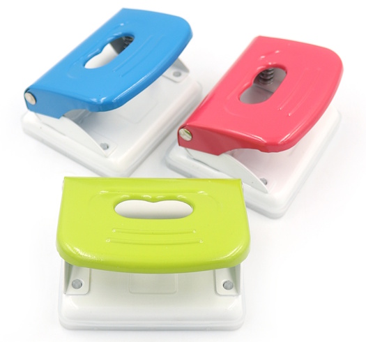 DSCN3105 Дірокол, 20аркуш 80мм 1шт./етик.