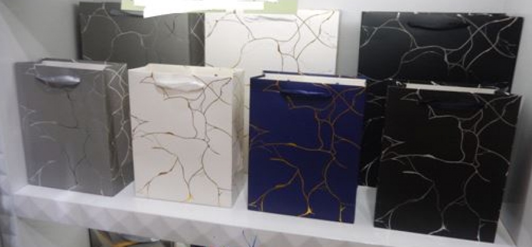 DSCN2969 Пакет папер. подарунк. 