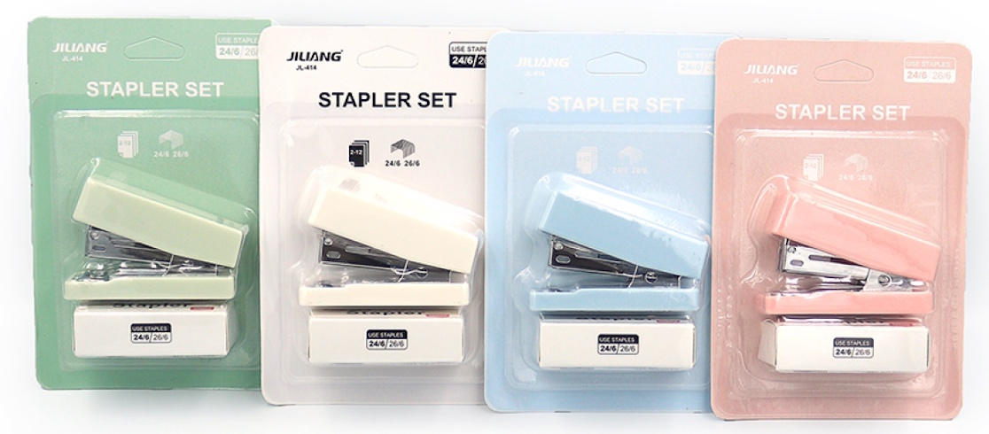 IMG_13273 Набір степлер пласт. корпус №24+скоби, 1шт./етик.