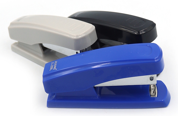 IMG_132148 Степлер пласт. корпус 