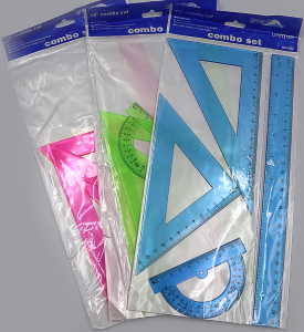 DSCN1630 Набір кольоровий прозор. 4предм, 2 угольн, транспортир, лінійка 30см, mix, 1шт / етикетка