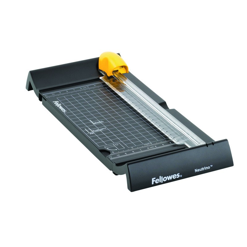 Різак дисковий Neutrino A5 PHOTO, довж. різа 24см, макс. товщ. різа 5 арк. (80г/м2)