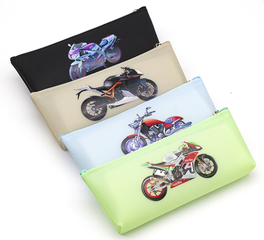 P-Y21109 Пенал силікон. 