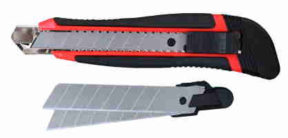 Нiж траф.+2лез.18мм.4512.NORMA