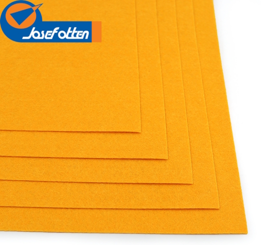 HQ170-060 Фетр HARD 170GSM 1,2мм 