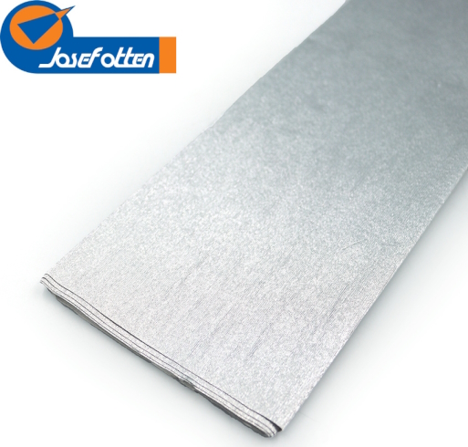 KRM-8060 Креп-папір  30%, металік сріблястий 50*200см, осн.60г/м2, 78г/м2