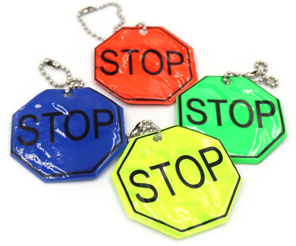 2822-2022-9 Брелок світловідбиток 