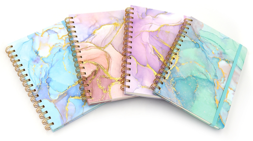 1801-4 Блокнот на спиралі резинці 