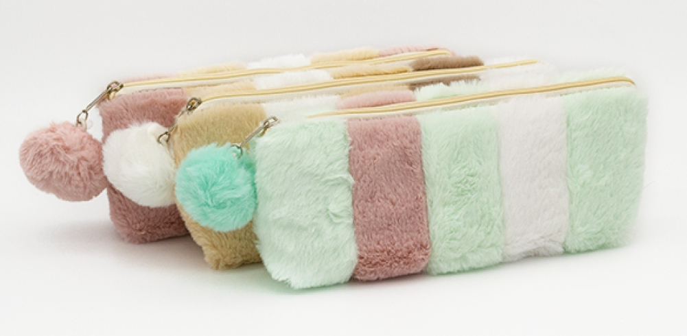 P-Y21180 Пенал хутр. 